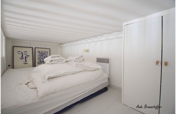Appartement à louer 1 pièces SAINT MARTIN DE RE (17) studio avec mezzanine — photo 4