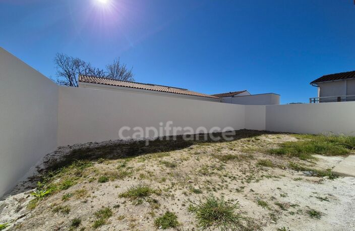 Maison à vendre 5 pièces BREUILLET (17) - Terrain de 232m² — photo 4