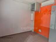 Local professionnel climatisé avec bureaux indépendants — photo 4