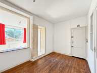 Idéal investisseur – Lumineux T1 bis de 48 m² – Bordeaux Capucins / Victoire — photo 2