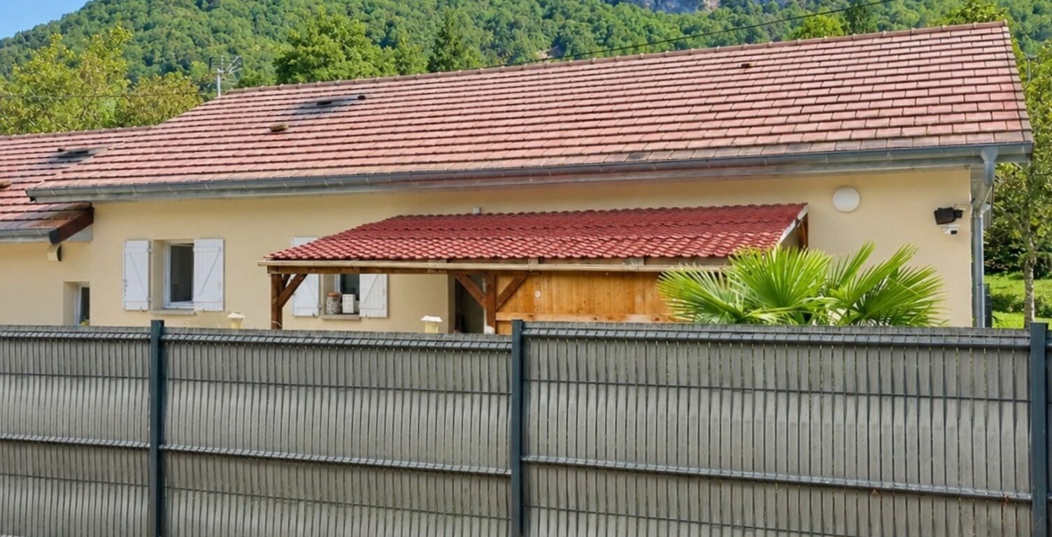 Maison de plain-pied à vendre à CULOZ (01) — photo 1