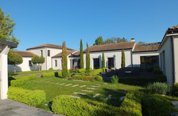 Propriété à vendre 17 pièces proche de SEMUR EN AUXOIS (21) — photo 2