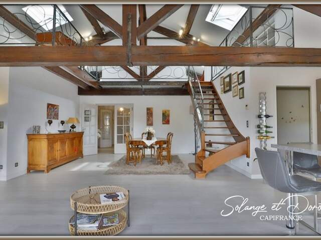 Dpt Hérault (34), à vendre LIGNAN SUR ORB maison P8 de 325 m² - Terrain de 1 300,00 m² garage 250 m² -parking- 5 ch — photo du bien