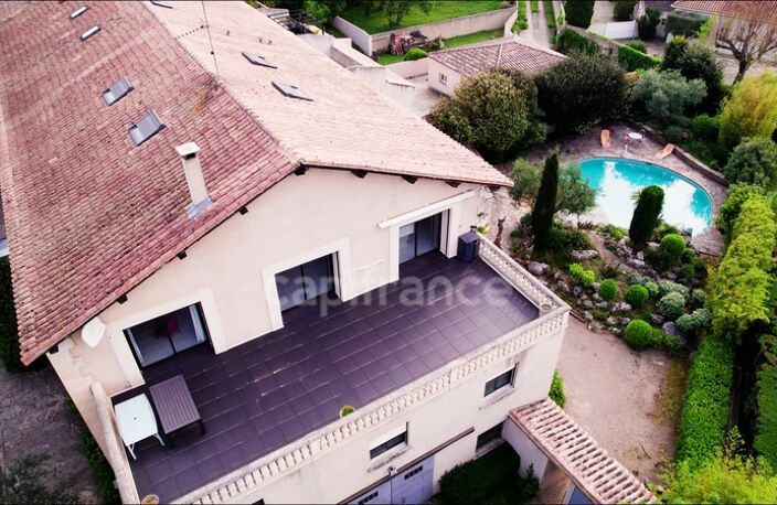 Dpt Hérault (34), à vendre LIGNAN SUR ORB maison P8 de 325 m² - Terrain de 1 300,00 m² garage 250 m² -parking- 5 ch — photo 4
