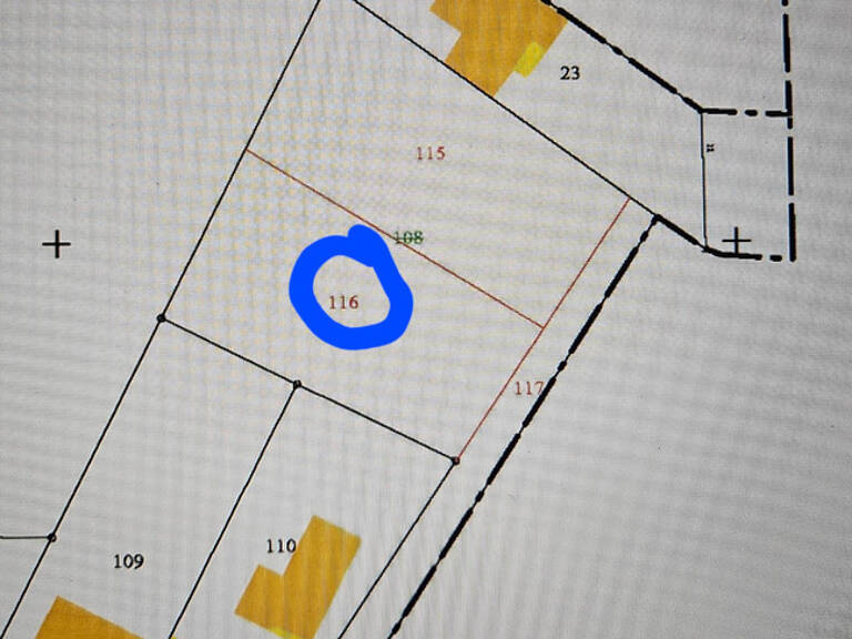 Terrain viabilisé à vendre de 1 259 m² PLASSAC (17) — photo 1