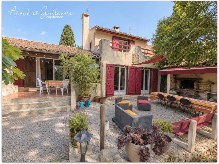 Exclusivité - Villa familiale 171.77 m² habitable environ 6 pièces avec piscine, jardin paysager, garage et carport – ROUJAN (34320) — photo 1