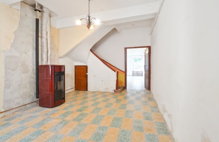 Saint-Chinian – Maison de village de 95 m², 4 chambres et cour sans vis-à-vis — photo 3