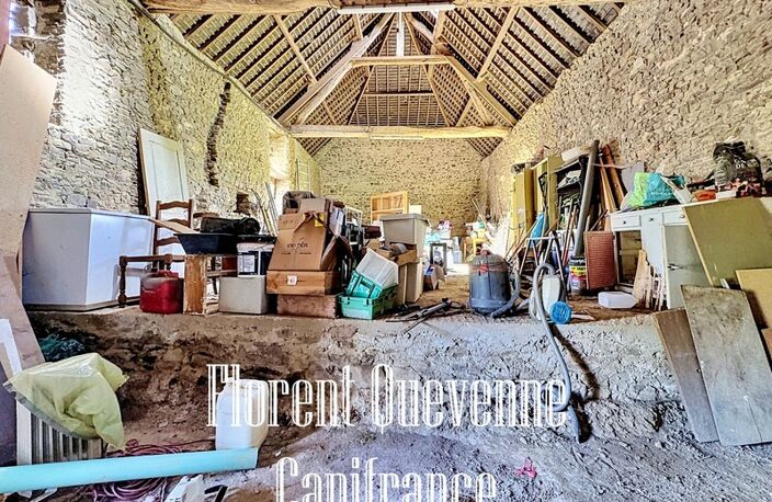 Maison en pierre + dépendances + terrain de 3120m² — photo 5