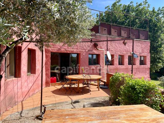 ROUSSILLON – PROPRIÉTÉ D'EXCEPTION AU CŒUR DU LUBERON — photo du bien