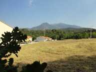Dpt Pyrénées Orientales (66), à vendre PRADES Terrain constructible 511 m², 3 faces, libre constructeur — photo 2