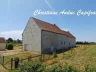 5 minutes de Génelard, au calme, maison en pierre, de plain-pied, rénovée en 2025, de 118.50 m², 135 m² de grenier aménageable, sur terrain de 2 161 m² — photo 2