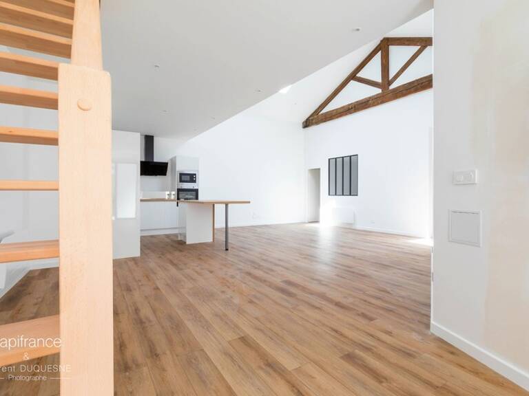 DIJON DARCY GARE  LOFT DE 95.40 M2 CARREZ ET 123 M2 AU SOL — photo 1