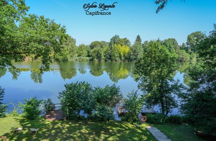 Propriete à vendre 14 pièces SAINTE LIVRADE SUR LOT (47)Sainte-Livrade-sur-Lot – Propriété de caractère à projets multiples en bord de rivière avec accès privatif au Lot — photo 3