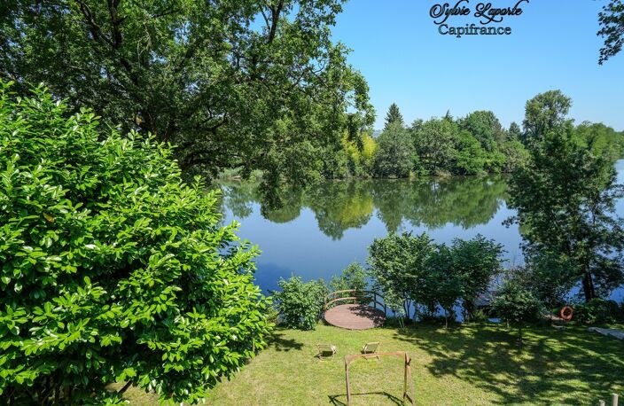 Propriete à vendre 14 pièces SAINTE LIVRADE SUR LOT (47)Sainte-Livrade-sur-Lot – Propriété de caractère à projets multiples en bord de rivière avec accès privatif au Lot — photo 4