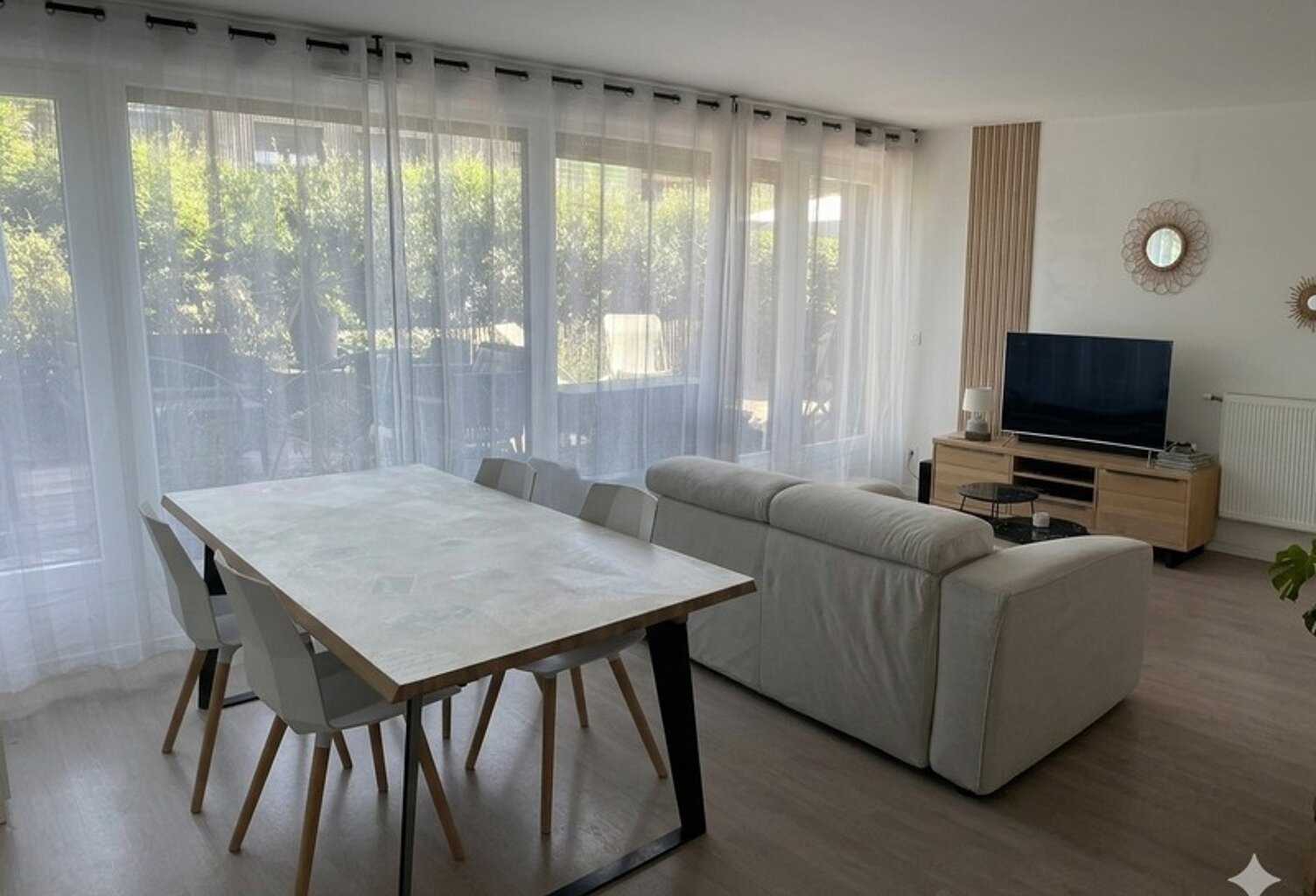 Appartement récent à vendre 5 pièces 95m2, grande terrasse MERIGNAC (33) — photo 1