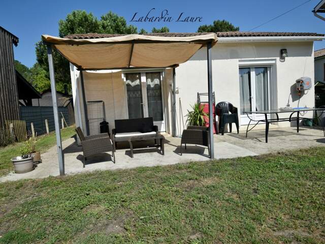 Maison de plain pied - 2 chambres  - 1 abri de jardin - terrain clos avec places de parking — photo du bien