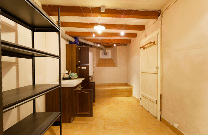 Maison de village 4 pièces avec cour intérieure et jardin - VARAIGNES (24) — photo 4