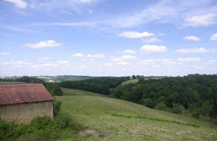 PEYRUSSE VIEILLE, secteur vallonné, belle propriété  de 227 m² avec vue panoramique et environnement privilégié — photo 2