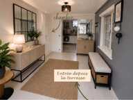 Jolie Maison avec Belle Cour Ombragée — photo 2