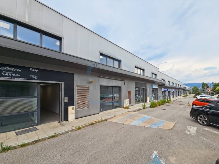 SARROLA-CARCOPINO – Locaux commerciaux à vendre – Ensemble de 342 m² modulable — photo 1