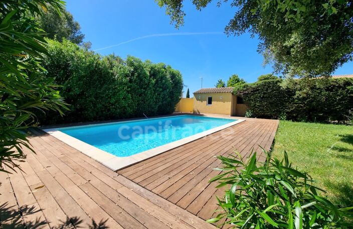 Maison de plain-pied de 156m² avec 6 pièces + une dépendance - Terrain arboré de 1400m² avec Piscine - (34160) — photo 4