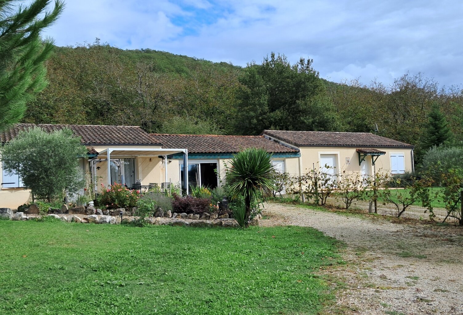 Ensemble de deux maisons à vendre 7 pièces proche Martel (46) — photo 1