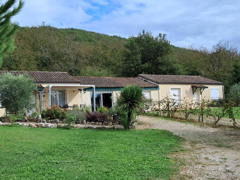 Ensemble de deux maisons à vendre 7 pièces proche Martel (46) — photo 1