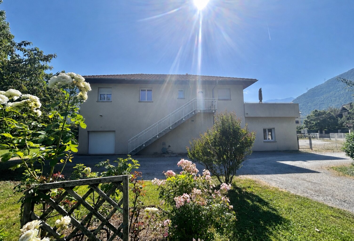 ALBERTVILLE (73) - MAISON 232 m2 - TERRAIN 1740 m2 — photo 1