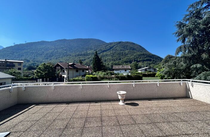 ALBERTVILLE (73) - MAISON 232 m2 - TERRAIN 1740 m2 — photo 2