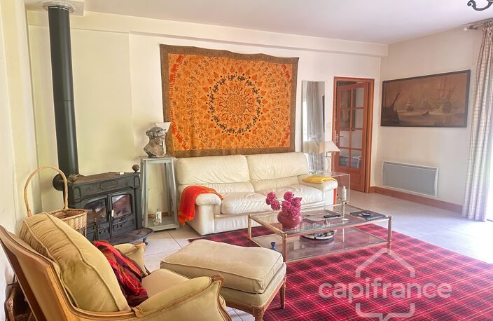 Maison familiale de 225 m² avec dépendance sur 3 022 m² - Domaine de Carheil à Plessé — photo 4