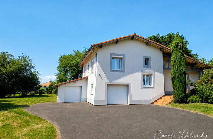 Maison d'architecte, 5 chambres, piscine, dépendances et parc arboré de plus de 3 600 m² à AIRE SUR L'ADOUR (40) — photo 5