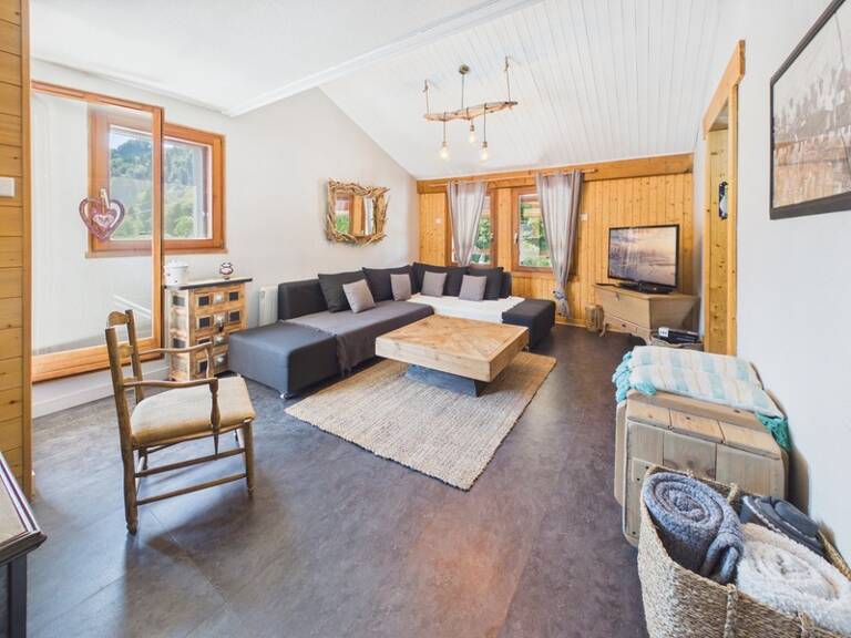 Haute Savoie (74), à vendre SAMOENS - Domaine skiable Grand Massif - Appartement T3 bis — photo 1