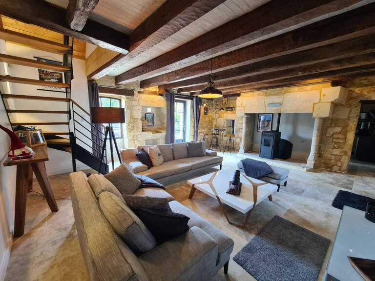 Idéal pour une résidence secondaire - Ensemble en pierre totalemernt rénové 220m² - 12 couchages - activité gîte immédiate - Périgord Noir — photo 1