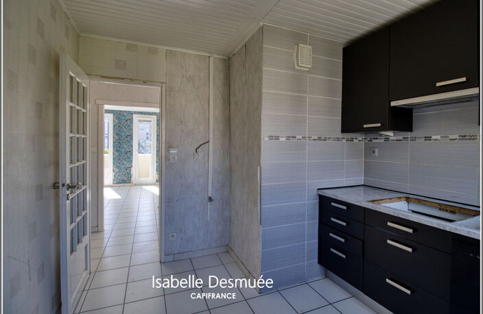 T4 traversant 78 m² – 3 chambres – Balcon – Vue dégagée sur les massifs – DPE C — photo 2