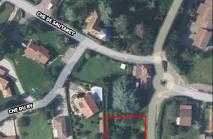 RARE À SAINT-GEORGES-D’ESPÉRANCHE – Superbe terrain à bâtir de 956 m² avec fort potentiel d’implantation — photo 3