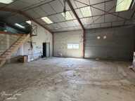 Local d'activité de 173 m² sur terrain constructible de 2 048 m² — photo 2