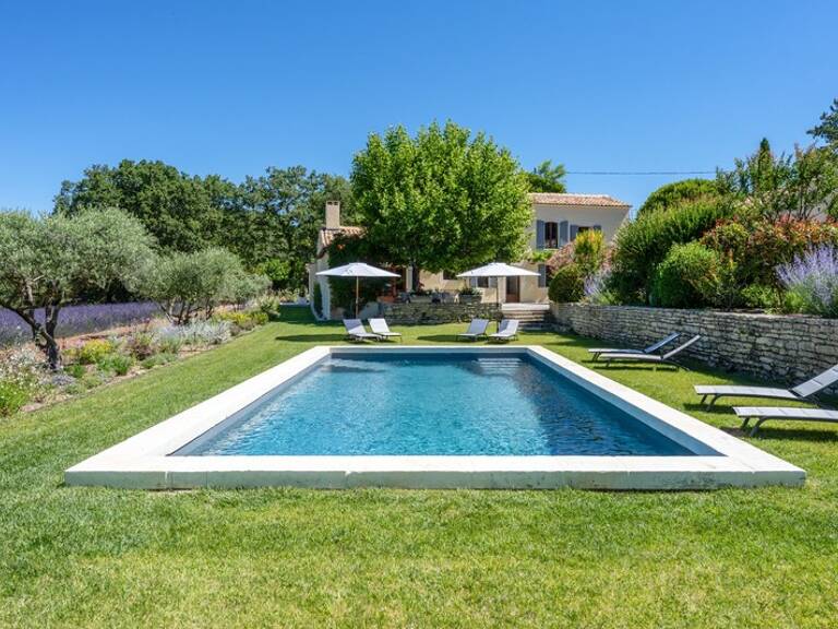 Bastide à vendre composée de 4 suites, 1 annexe avec piscine sur terrain attenant de près d'un hectare OPPEDE (84) — photo 1