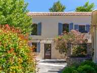 Bastide à vendre composée de 4 suites, 1 annexe avec piscine sur terrain attenant de près d'un hectare OPPEDE (84) — photo 3