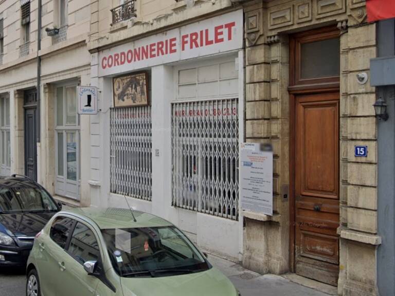 Murs à vendre LYON 6EME (69), local d'une surface totale de 57 m² environ plus mezzanine de 27 m² utiles — photo 1