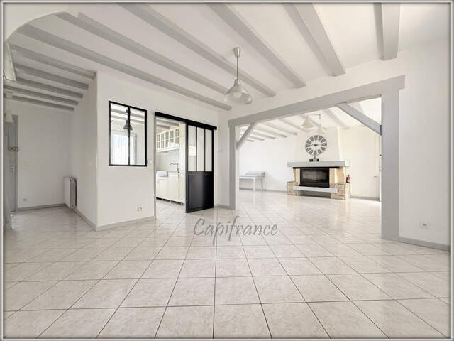 Maison 5 pièces LE BLANC MESNIL (93) — photo du bien