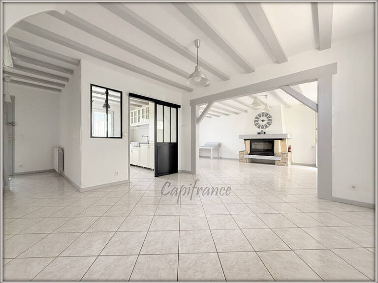 Maison 5 pièces LE BLANC MESNIL (93) — photo 1