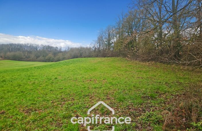 Prairie, terrain de 2.3 hactares avec source — photo 4