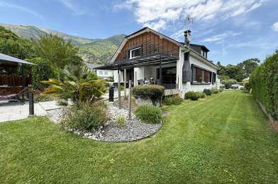 Maison 10 pièces 636000 €