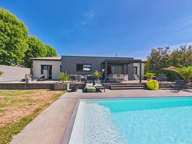 Maison de plain-pied de 2021 - 3ch et 1 bureau + studio - piscine — photo du bien