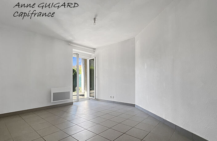 SERRIERES EN CHAUTAGNE (73) - 3 PIECES exposé sud avec terrasse de 41m² et parking, petite copropriété — photo 4