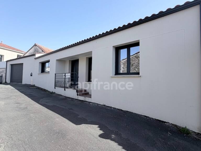 Maison 3 chambres  - LA GARNACHE (85) — photo 1