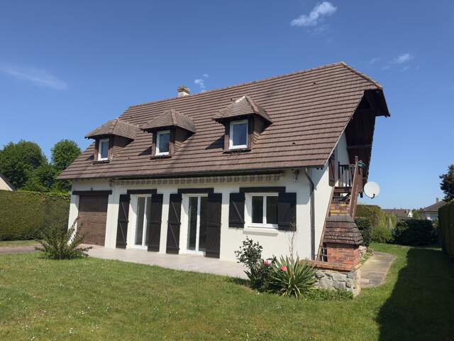 Maison traditionnelle à La Saussaye (27370) – Vallée de l’Oison  112 m² – 4 chambres – Terrain de 614 m² – Quartier calme et recherché — photo du bien