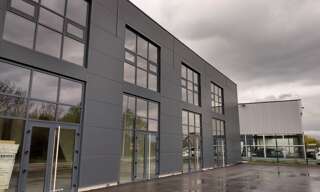 Commerce  380 m² à louer à Chignin (73800)