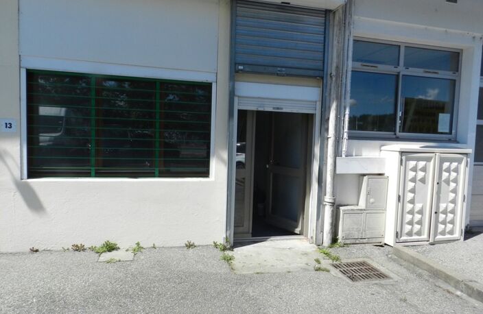 Dpt Savoie (73), à louer CHAMBERY local 32 m² — photo 2