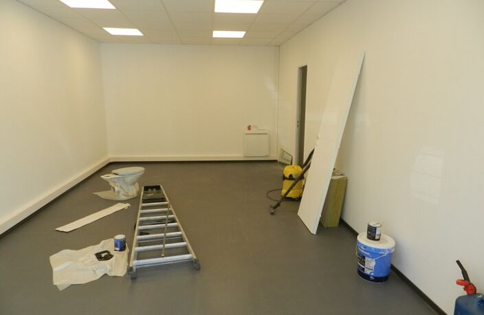 Dpt Savoie (73), à louer CHAMBERY local 32 m² — photo 3
